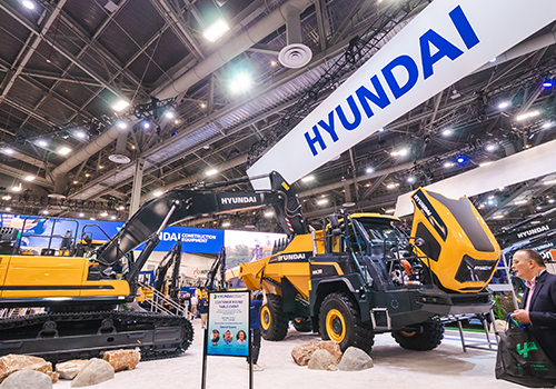 CONEXPO-CON/AGG West Hall Hyundai booth
