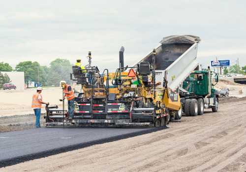 Achieve Smooth Mats with the 3 Basic Principles of Asphalt Paving